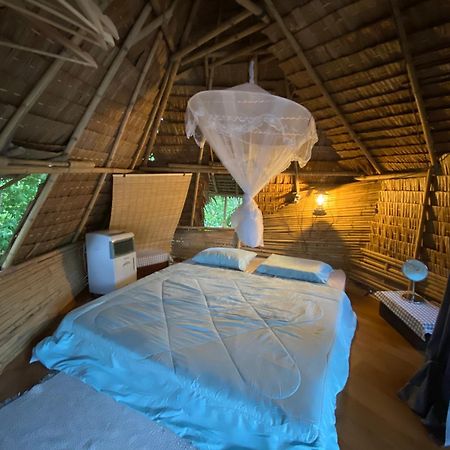 Hotel Royal Mountain Hut à Ratchaburi Extérieur photo