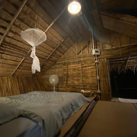 Hotel Royal Mountain Hut à Ratchaburi Extérieur photo