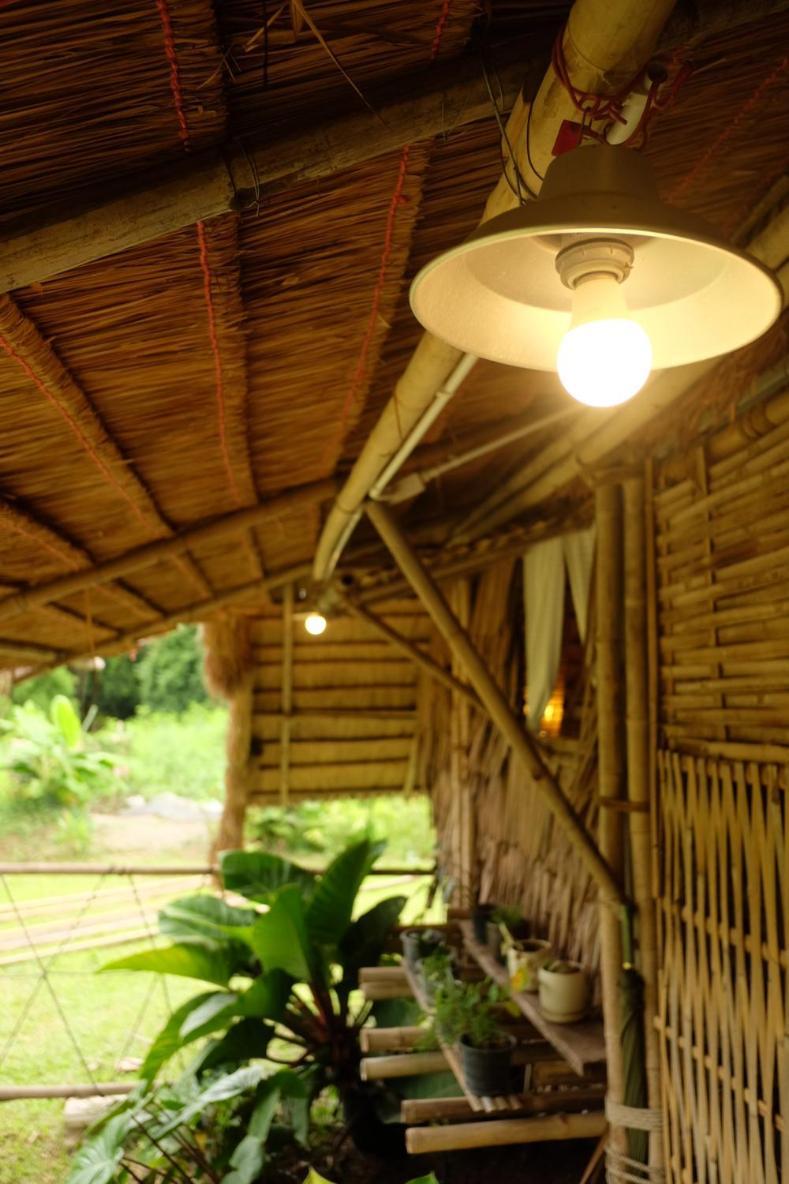 Hotel Royal Mountain Hut à Ratchaburi Chambre photo